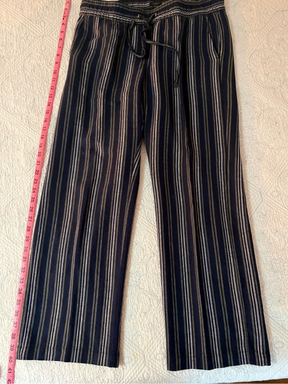 Ann Taylor Factory Navy and Cream Striped Knit Pants
